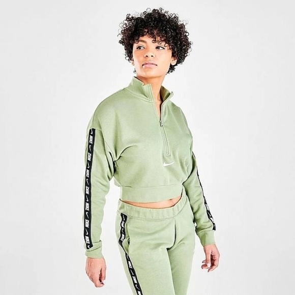 Nike Essential Fleece Tracksuit Set  In dusty Pink Size XS - Picture 3 of 11